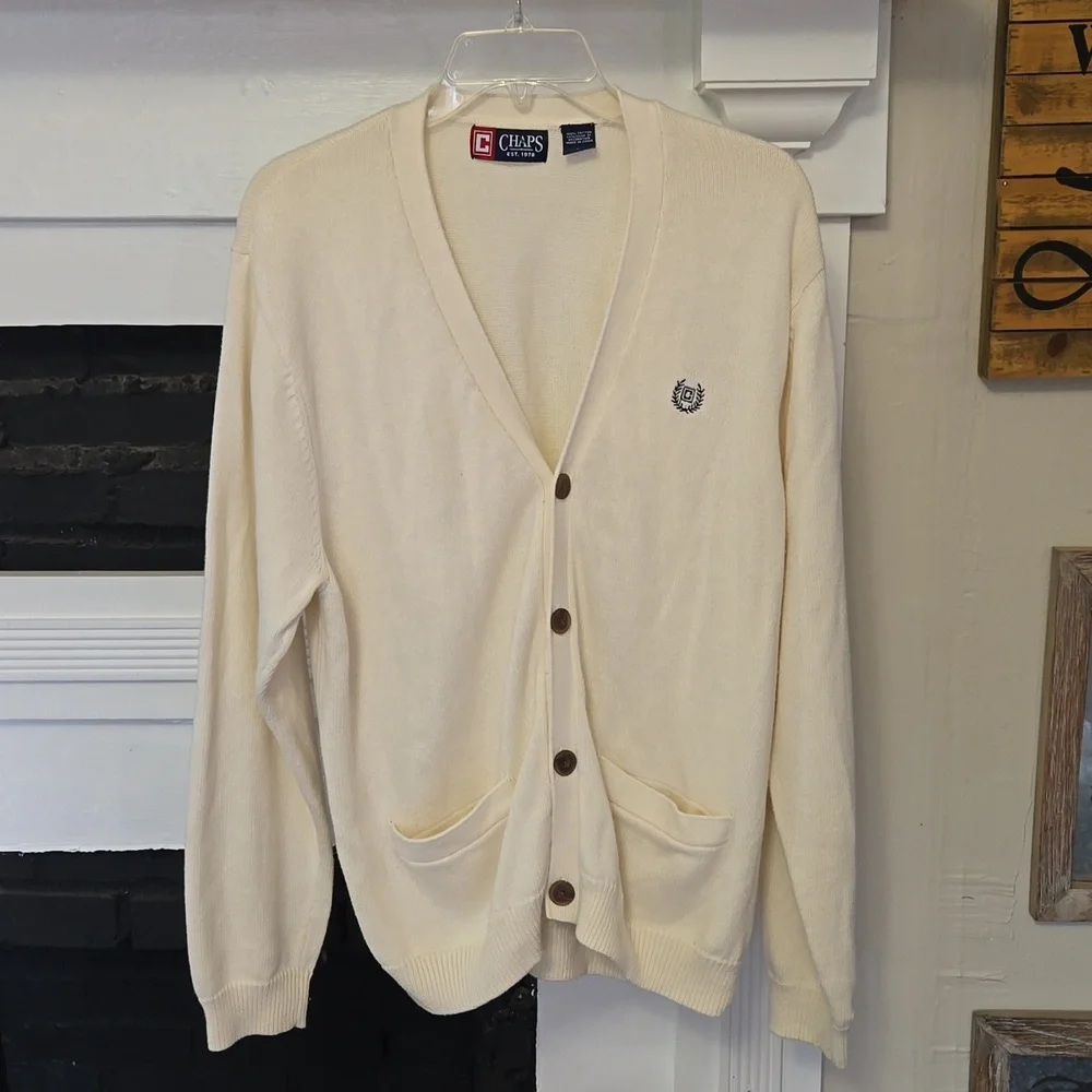 CHAPS V neck long sleeve sweater - Picture 1 of 10